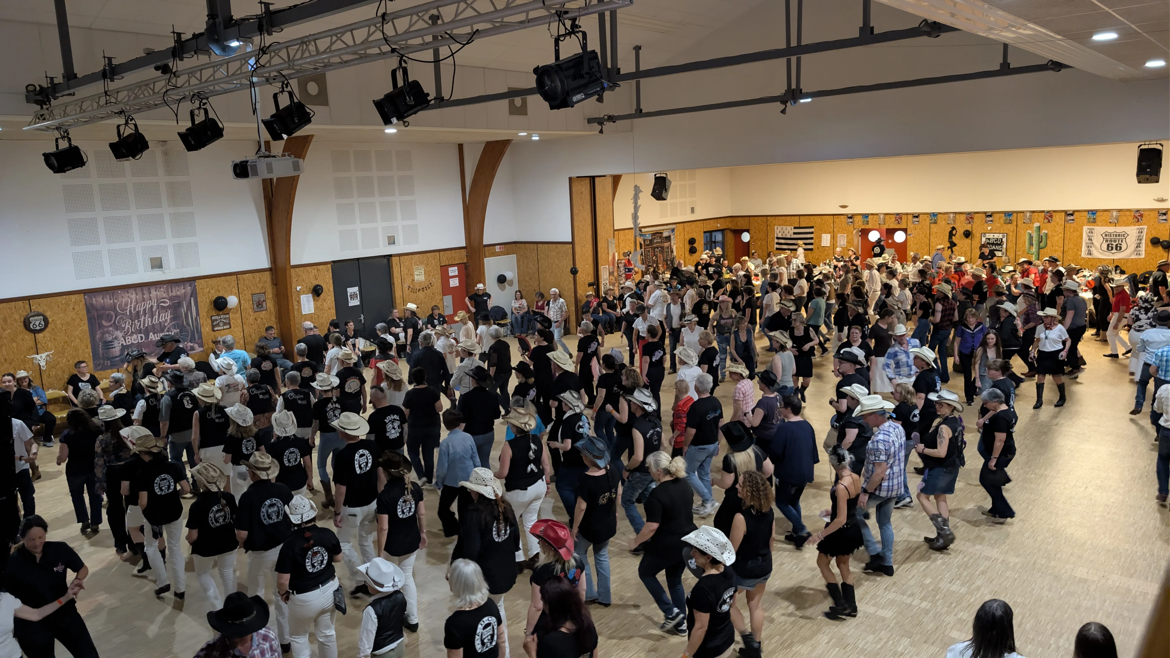 Pxl 20260411 191505877